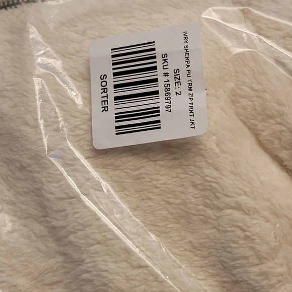 Torrid Jacket - Picture 6 of 7